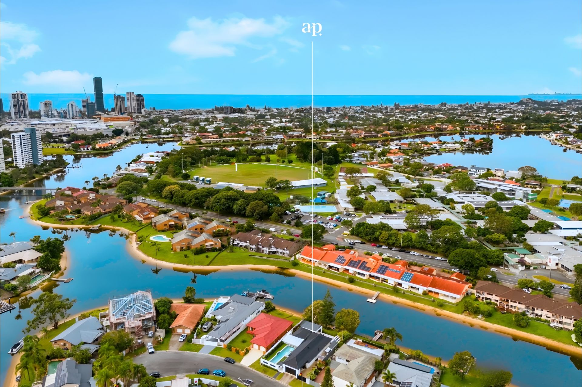 $ 2,360,000, Mermaid Waters - Thumbnail 3