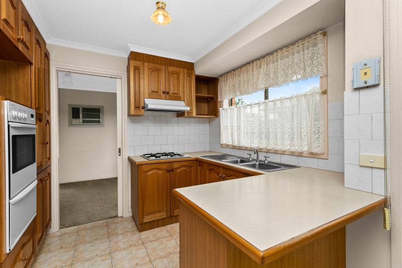 53 Brabham Drive, Mill Park