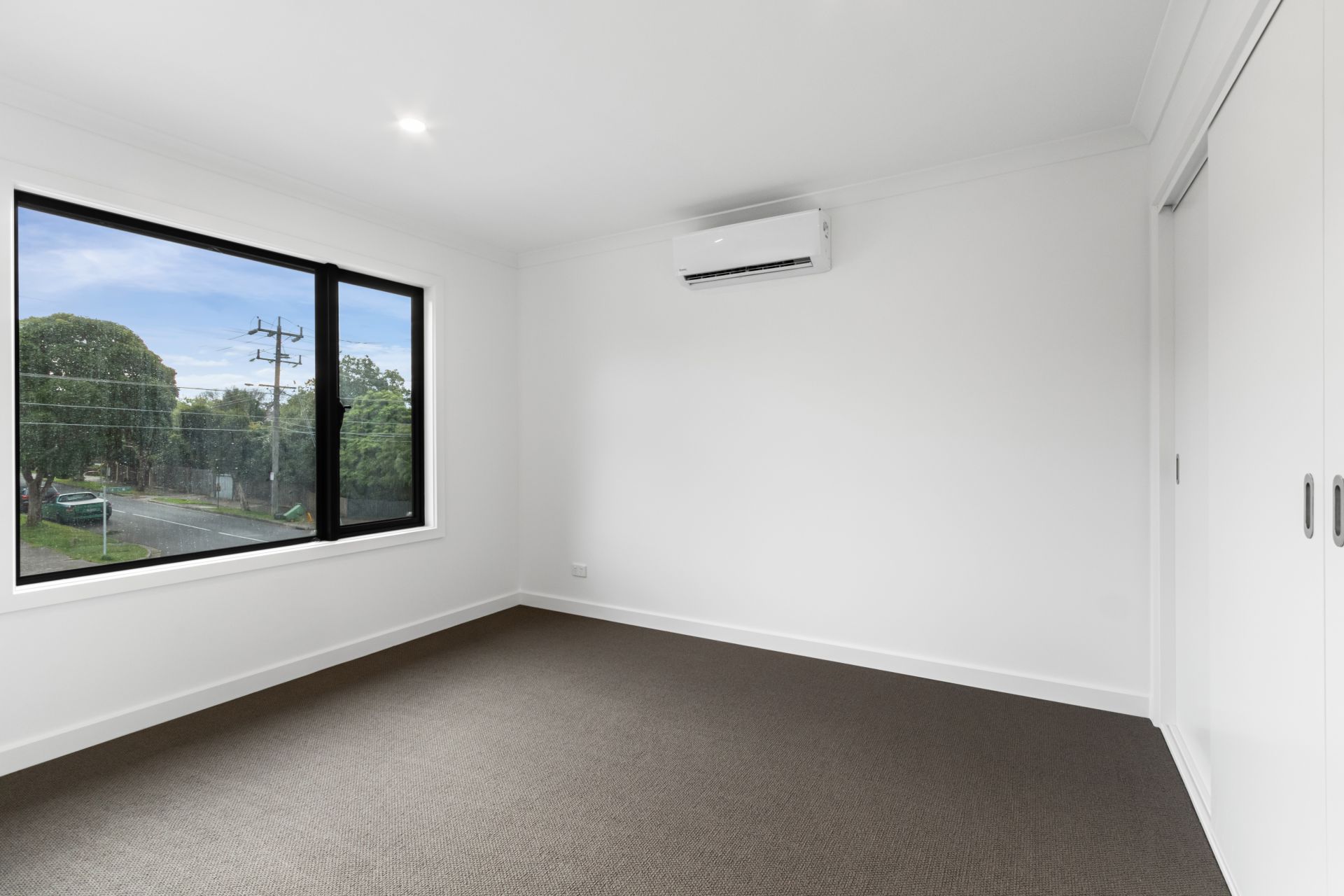 Embrace Modern Living in the Heart of Reservoir