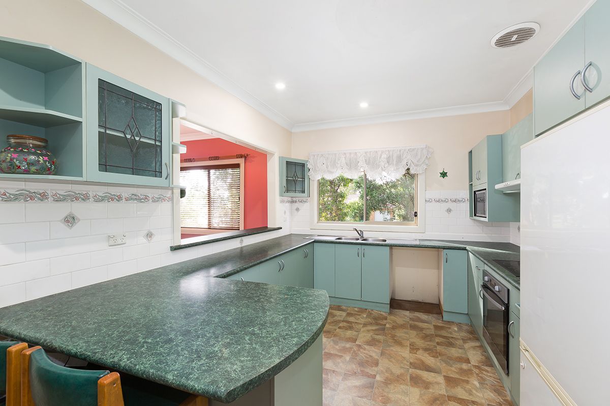 31 Auburn Street SUTHERLAND 2232