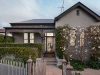 20 Invermay Grove, Hawthorn East, Hawthorn East - Thumbnail 2
