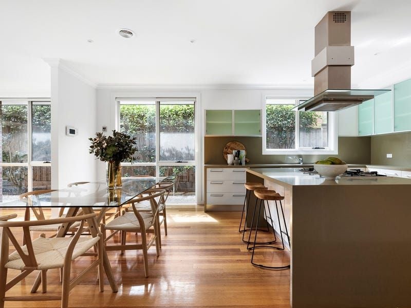 67B Raynes Park Road, Hampton, Hampton - Thumbnail 7