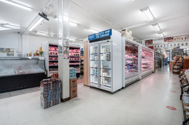 296 Station Street, Lalor