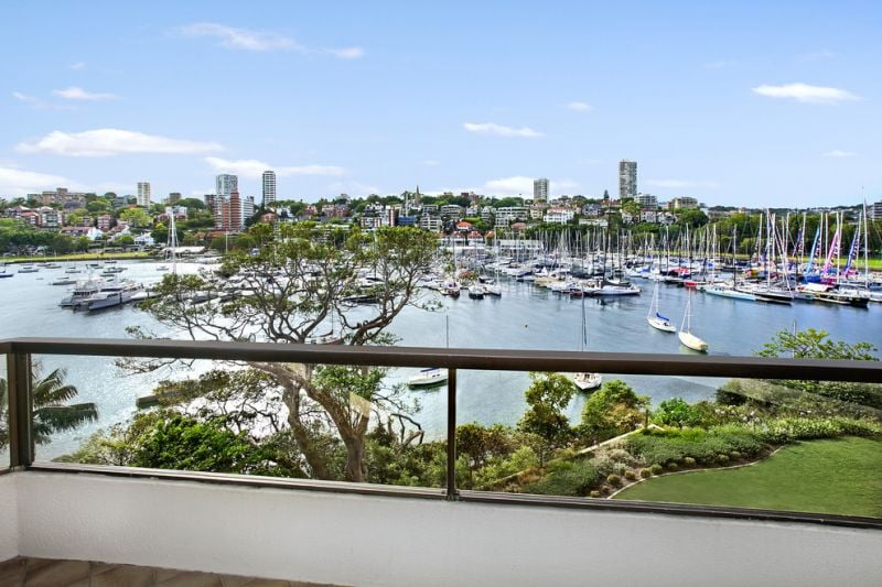 93 Elizabeth Bay Rd, ELIZABETH BAY NSW 2011, Elizabeth Bay - Thumbnail 2