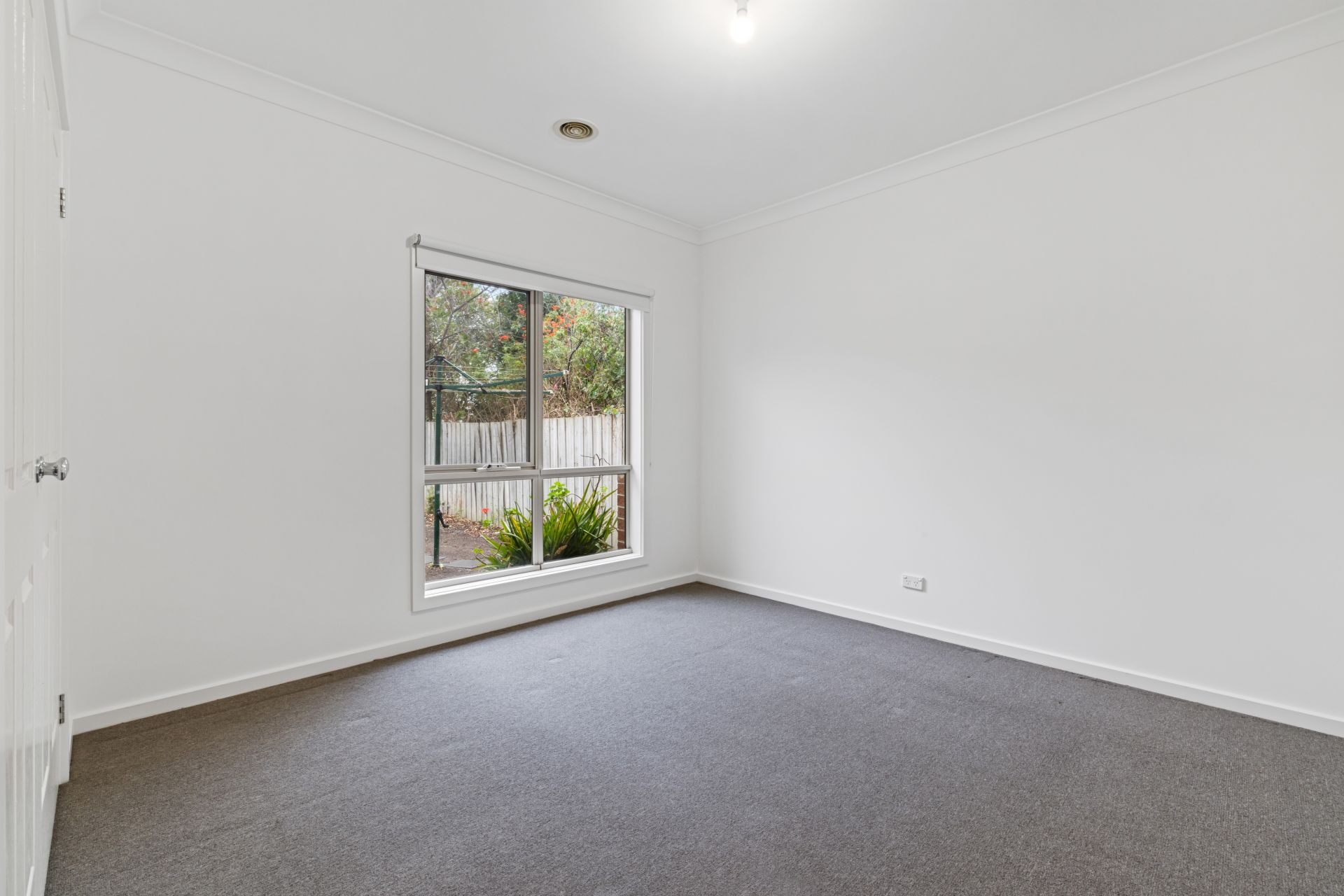 Low-Maintenance Living in Prime Reservoir Location