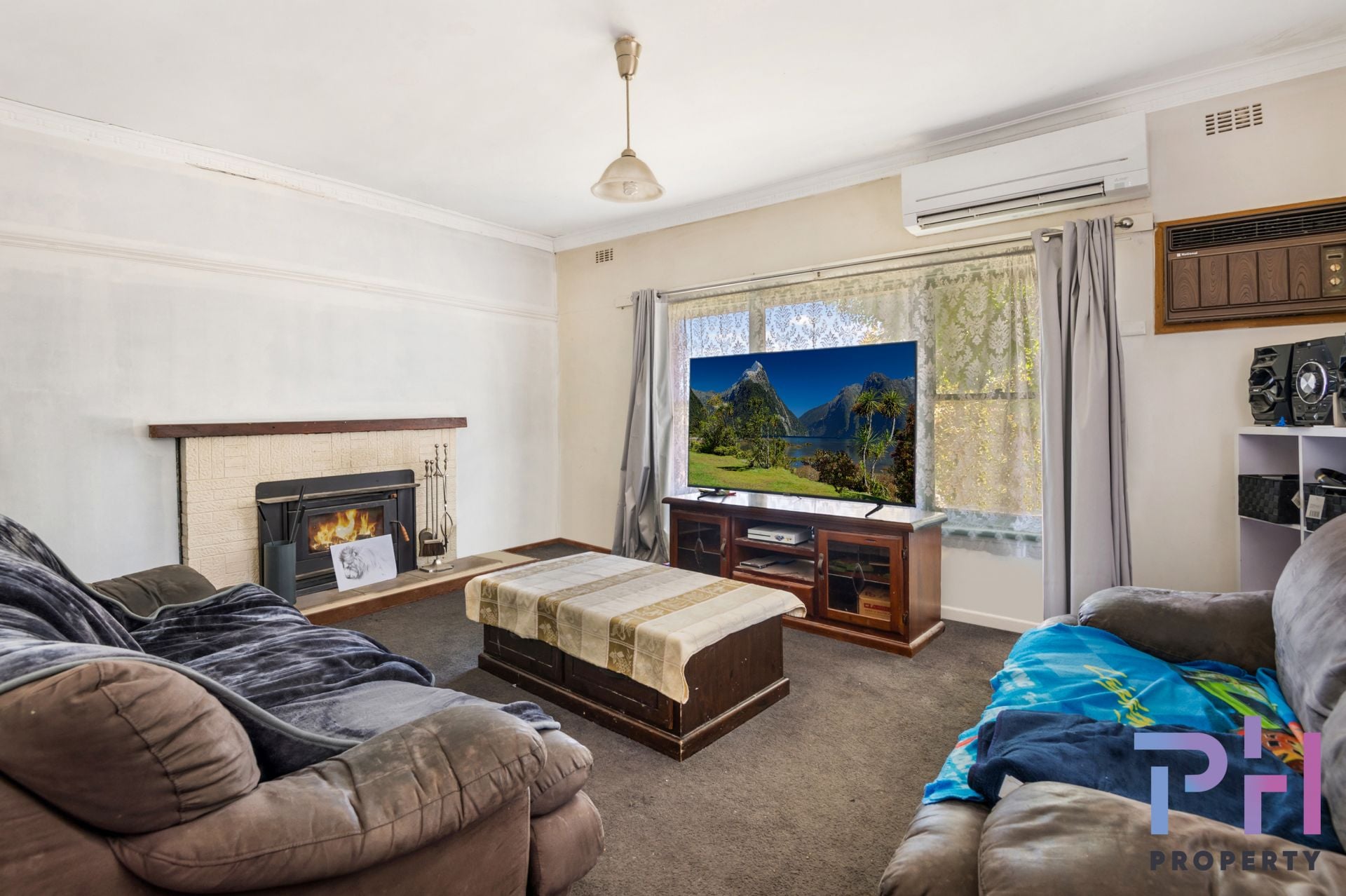 47 Holmes Road LONG GULLY VIC, Long Gully - Thumbnail 2