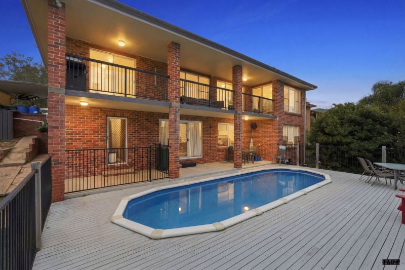 Solid 5 Bedroom Family Home with Pool