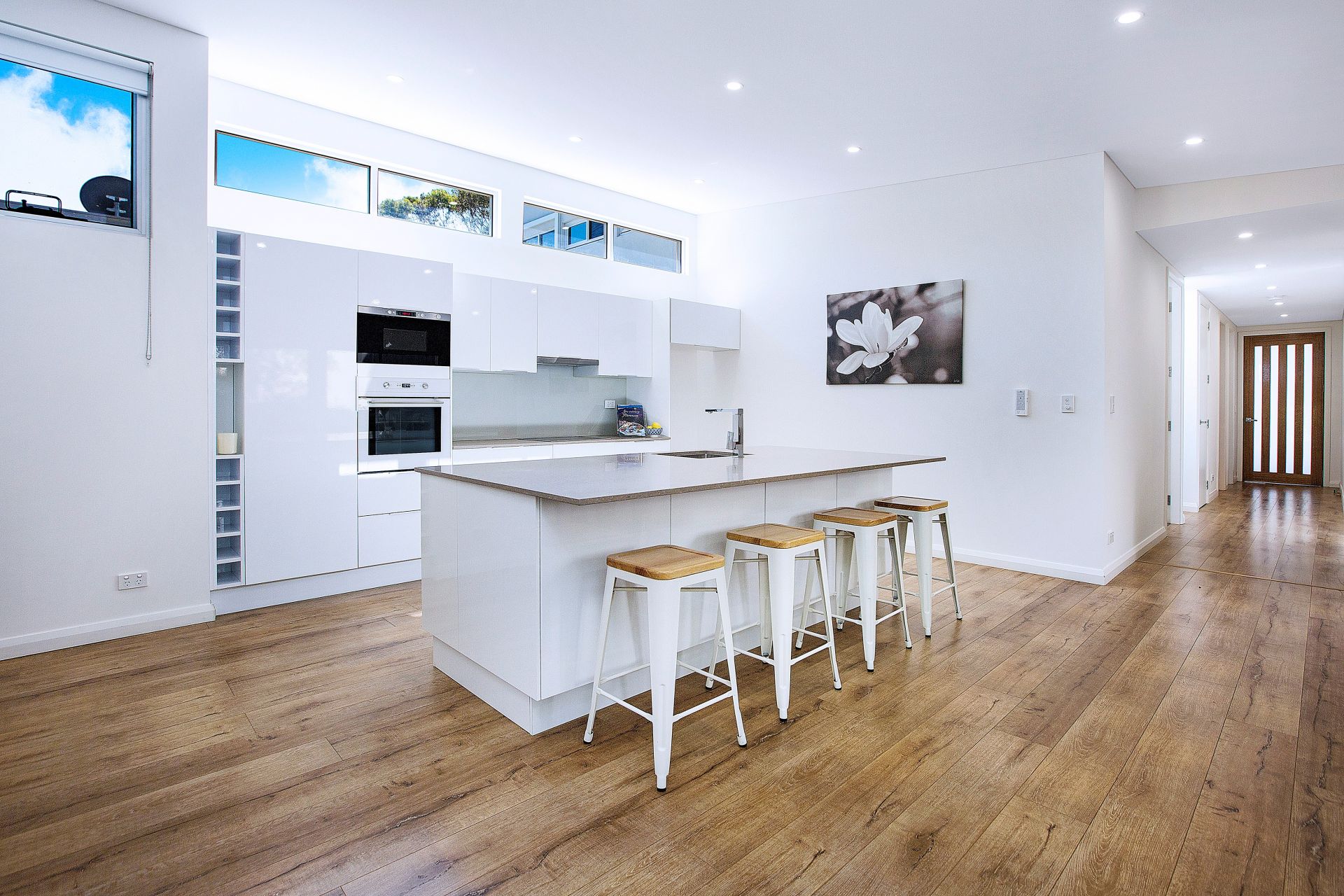 141 Gannons Road, CARINGBAH SOUTH, Caringbah South - Thumbnail 3