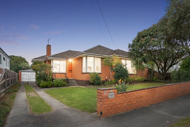 32 Maude Street, Box Hill North