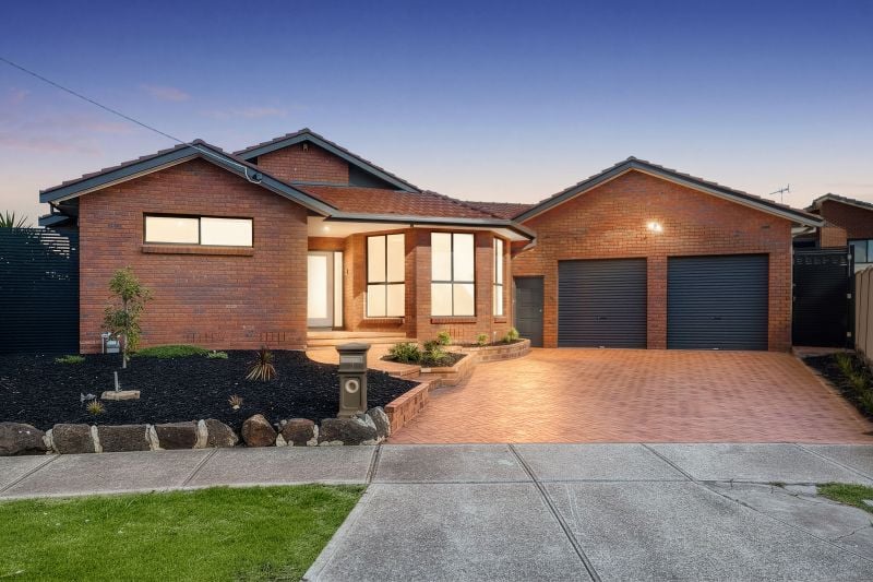 2 Turella Court, Lalor