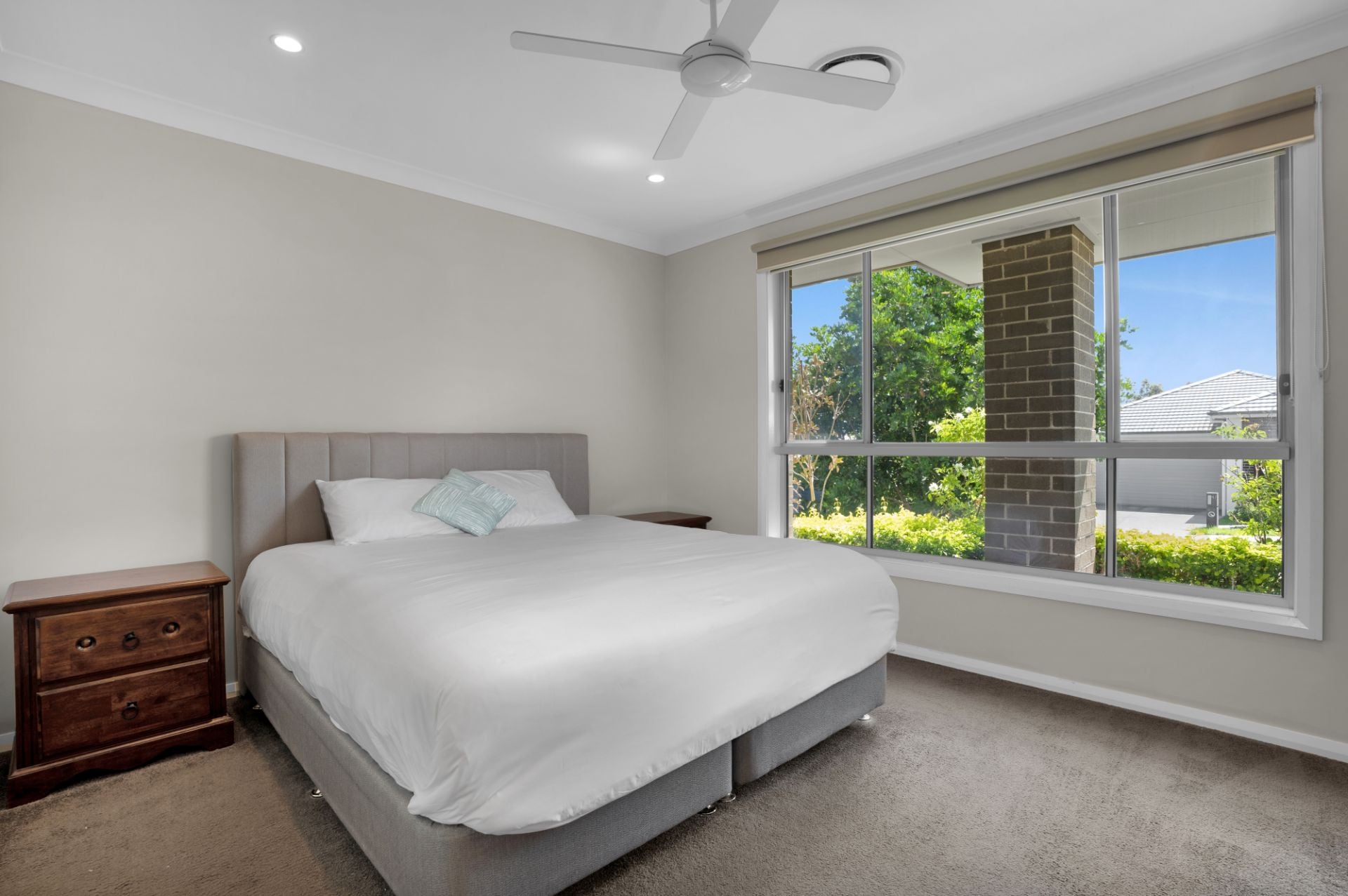 36 Bilson Road, Spring Farm, Spring Farm - Thumbnail 2