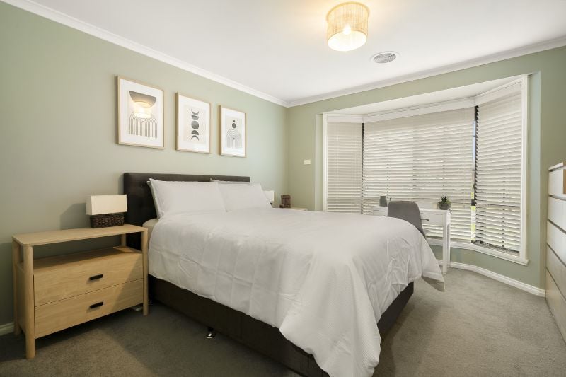 75 Jasmine Drive, Mill Park