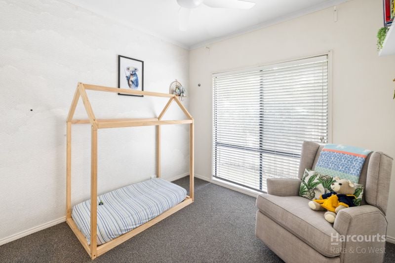 11 Hepburn Way, Caroline Springs