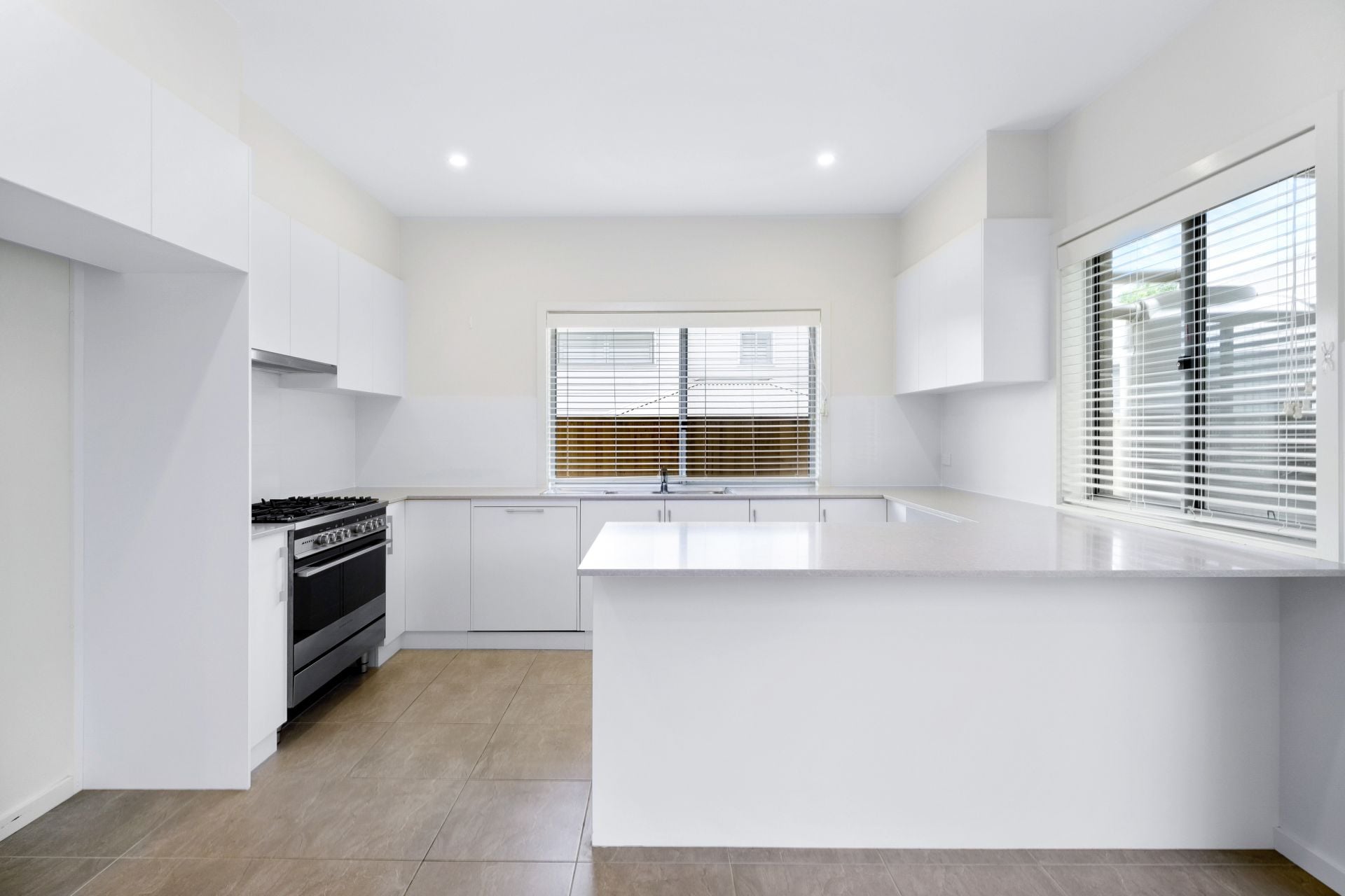 30 Clyde Close, Thirroul - Thumbnail 5