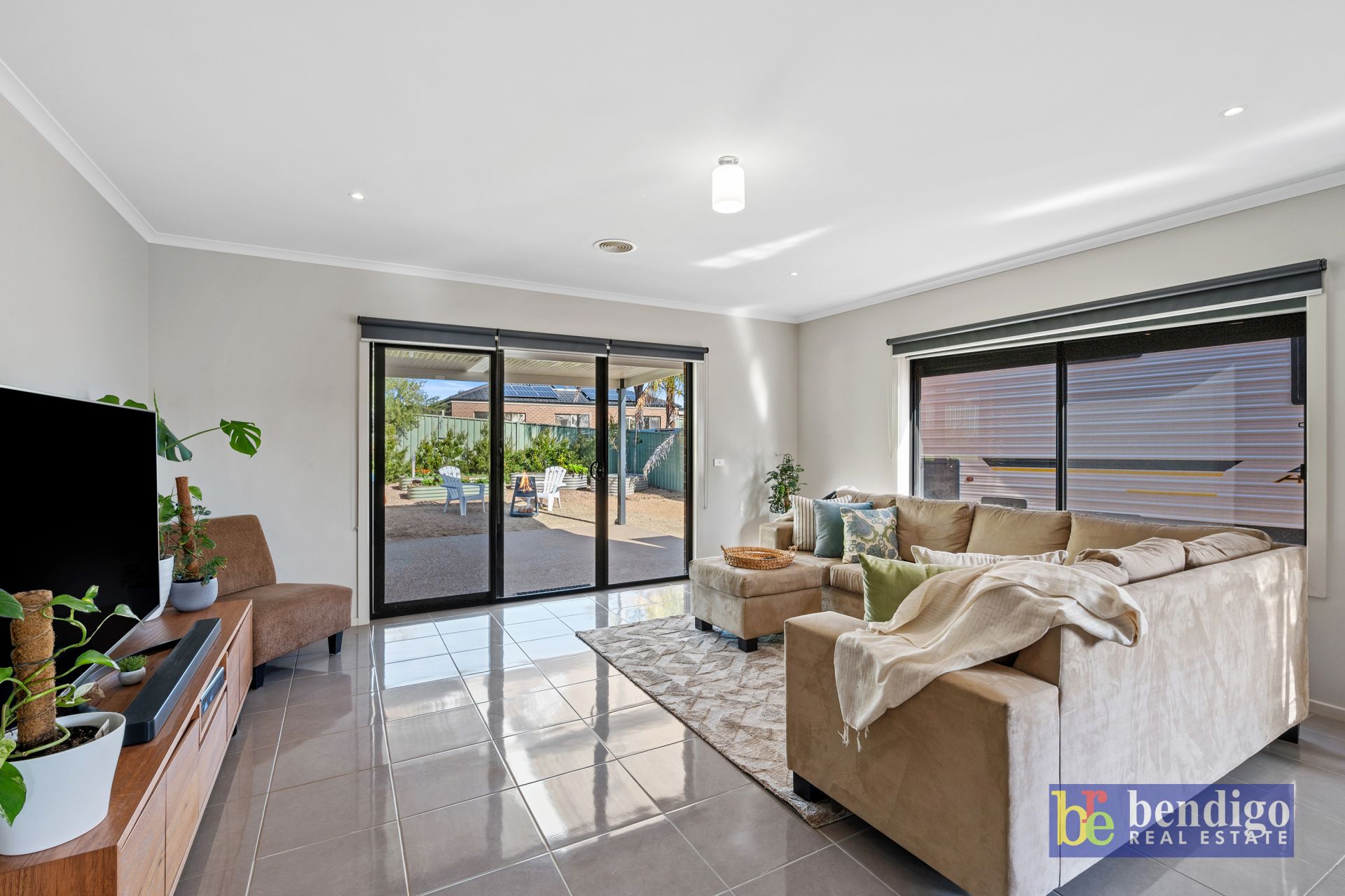 8 Amanda Drive Maiden Gully VIC, Gully - Thumbnail 3