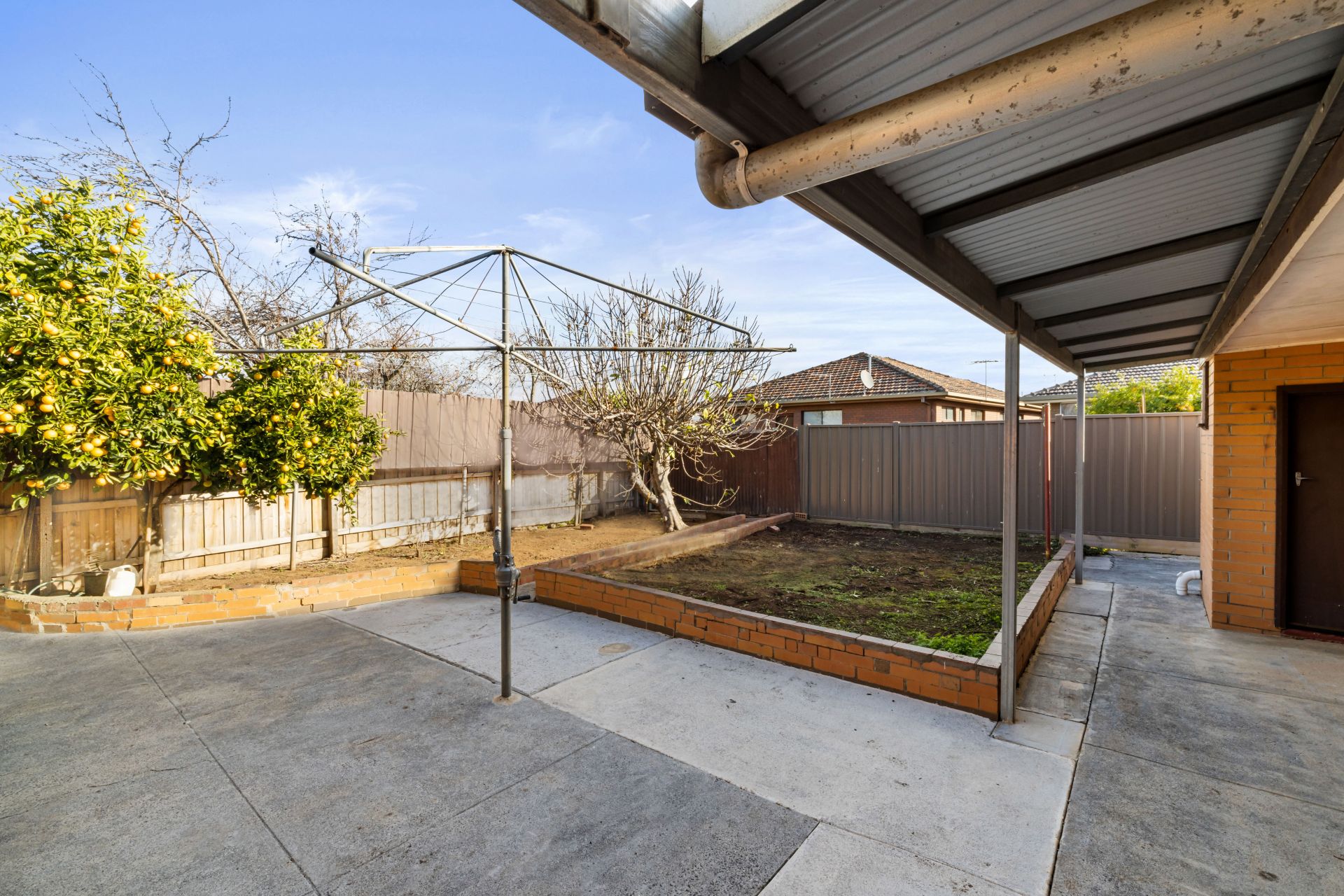 Spacious Family Living in a Quiet Court Location