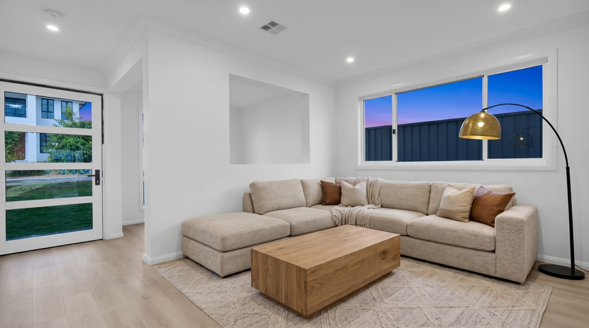 30 Davisland Avenue, Wilton, Wilton - Thumbnail 2