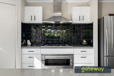 2 Grampian Crescent, Aubin Grove