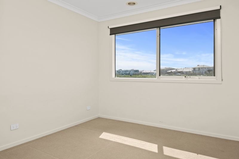 1 Myee Loop, Wollert