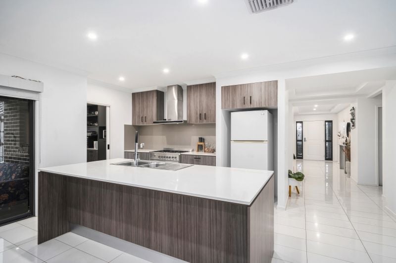 54 Bridgehaven Drive, Craigieburn