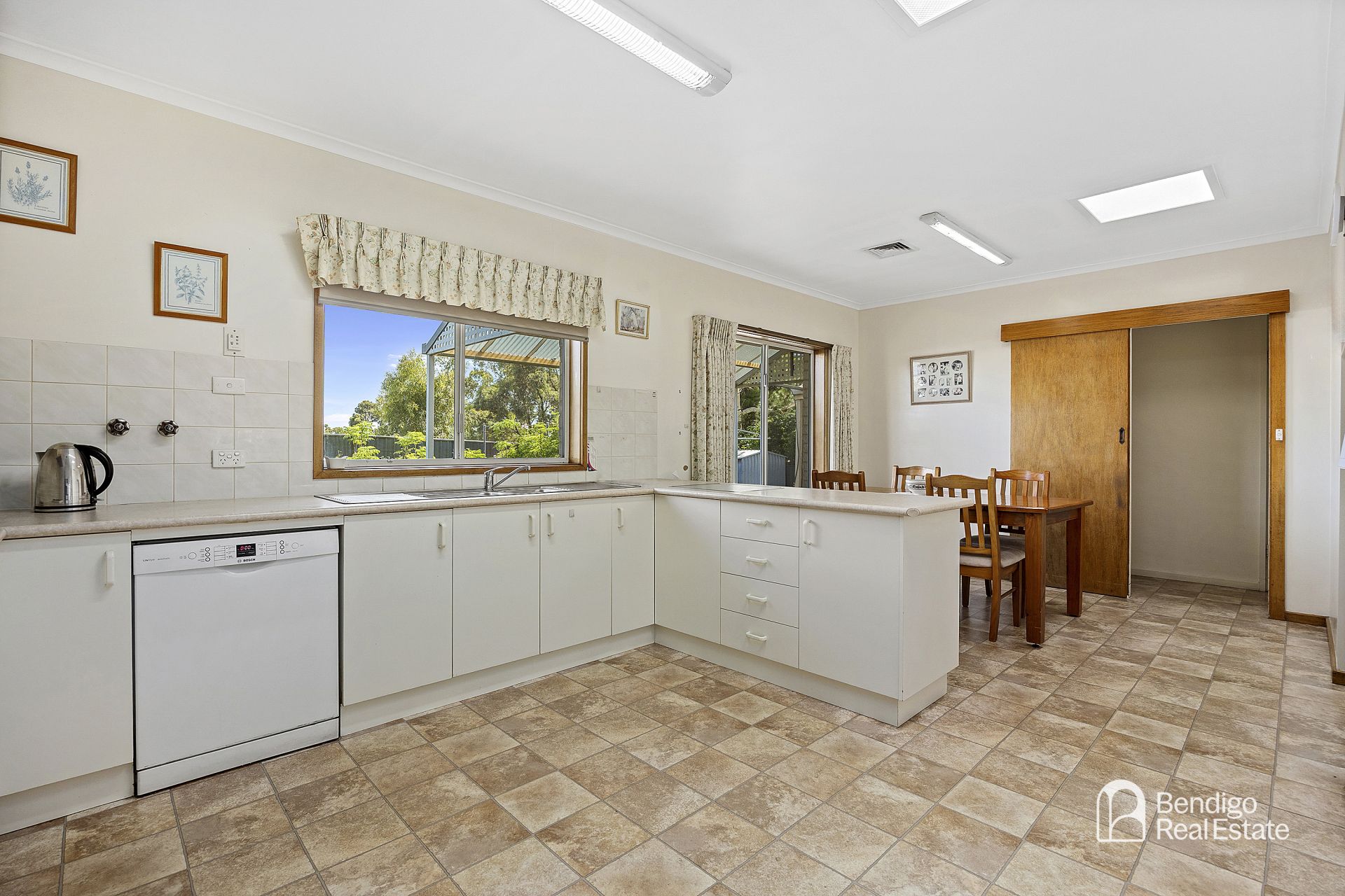 6 McKay Court Strathdale VIC, Strathdale - Thumbnail 6