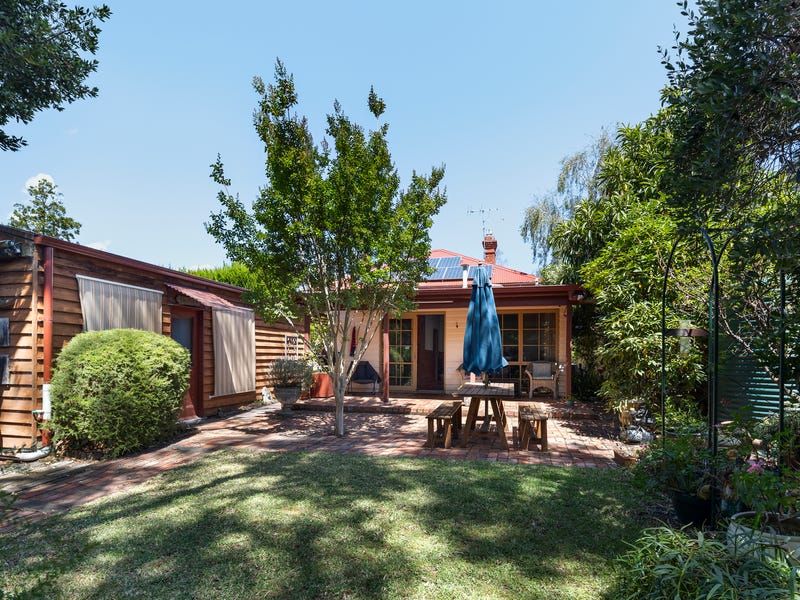43 Henrietta Street, Hawthorn, Hawthorn - Thumbnail 3