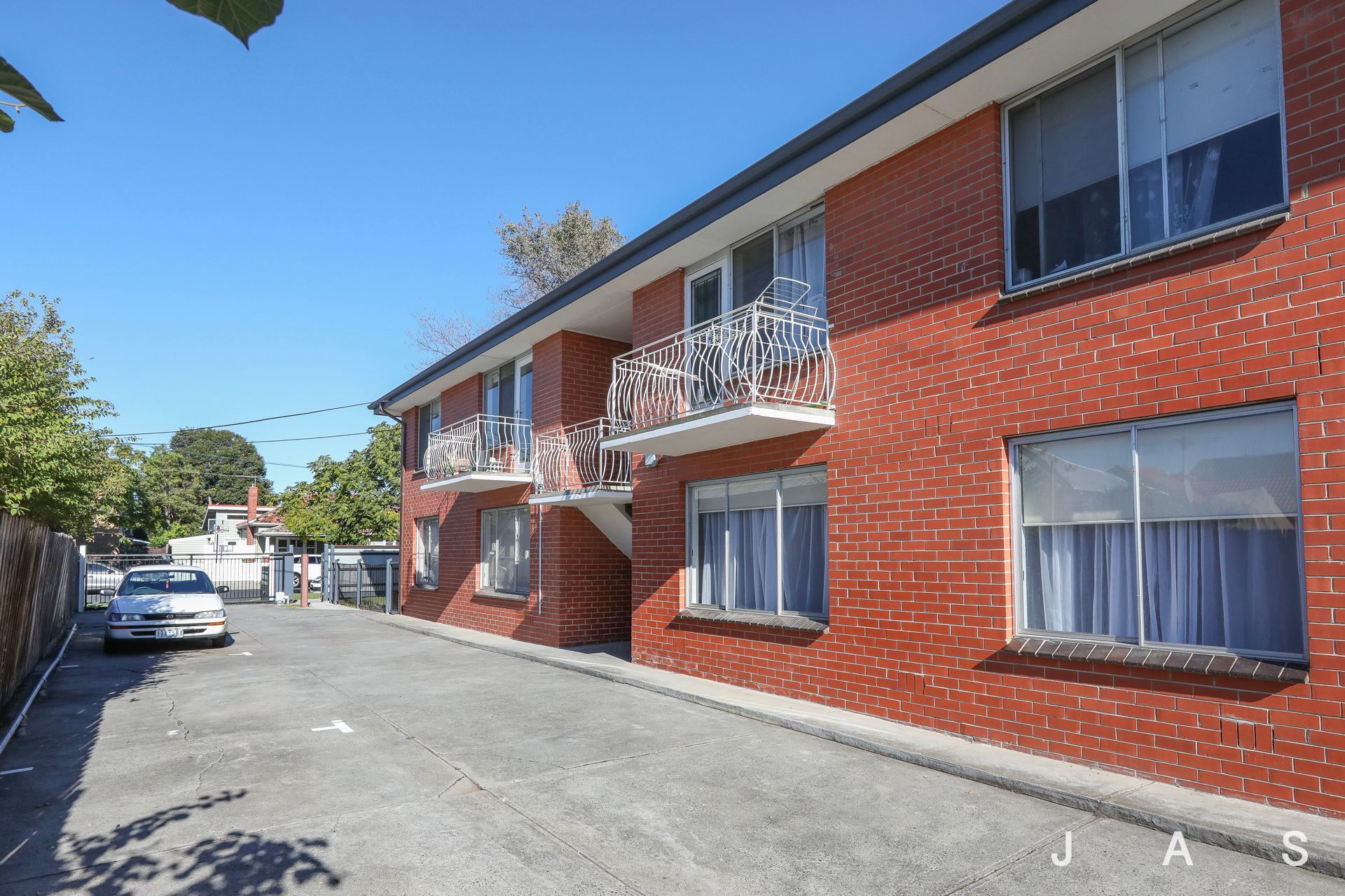 2/32 Hobbs Street Seddon VIC, Seddon - Thumbnail 3