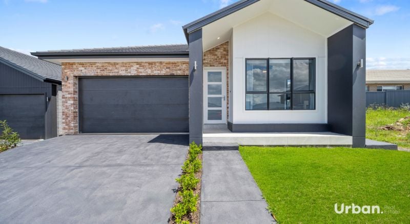 4 McLellan Street
