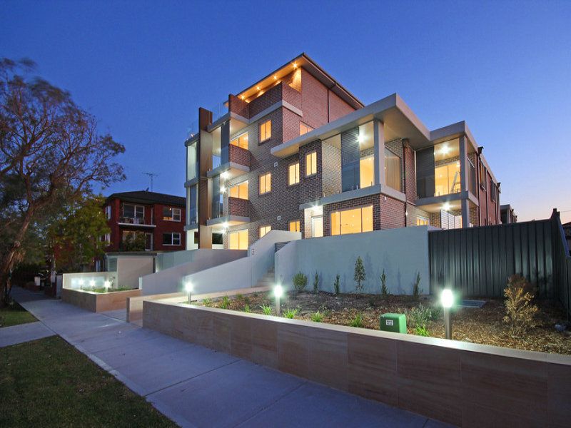 A04/145-147 Russell Avenue DOLLS POINT 2219