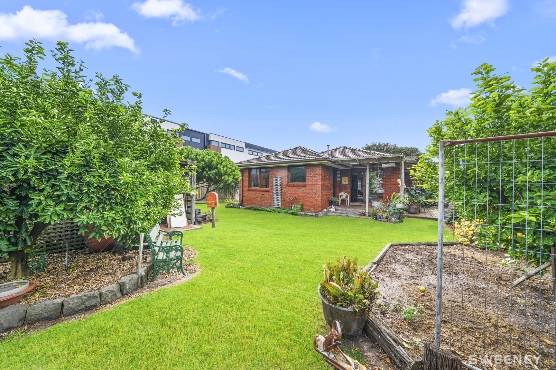 1 Garden Grove, Seaholme - Thumbnail 8