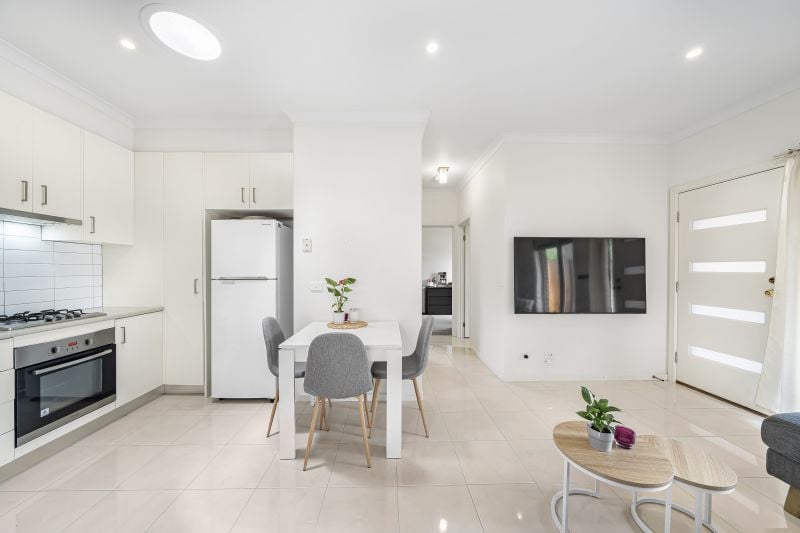 1/6 Dickens Street, Lalor