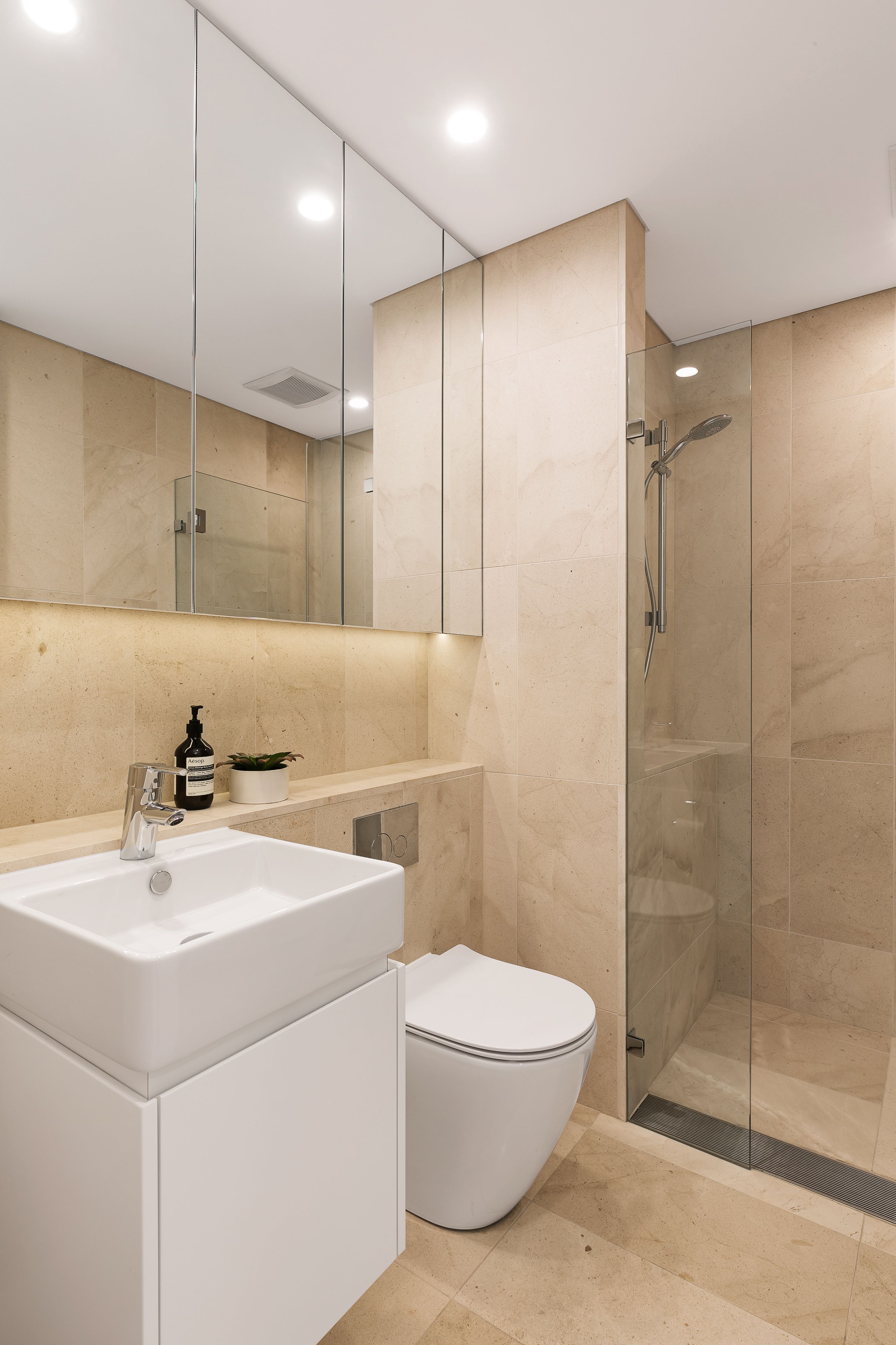 402/15-19 Bruce Street Brighton-Le-Sands 2216