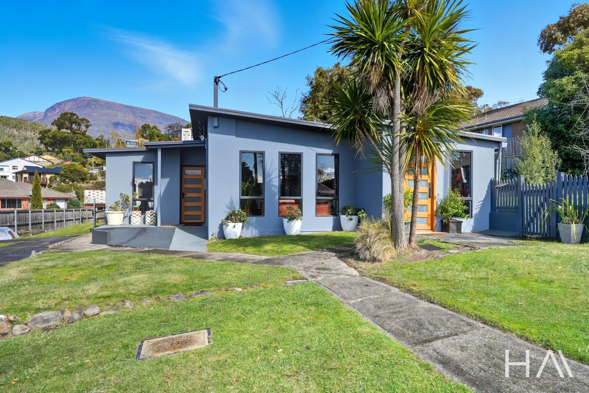 28 Alcides Avenue Lenah Valley, Lenah Valley - Thumbnail 2