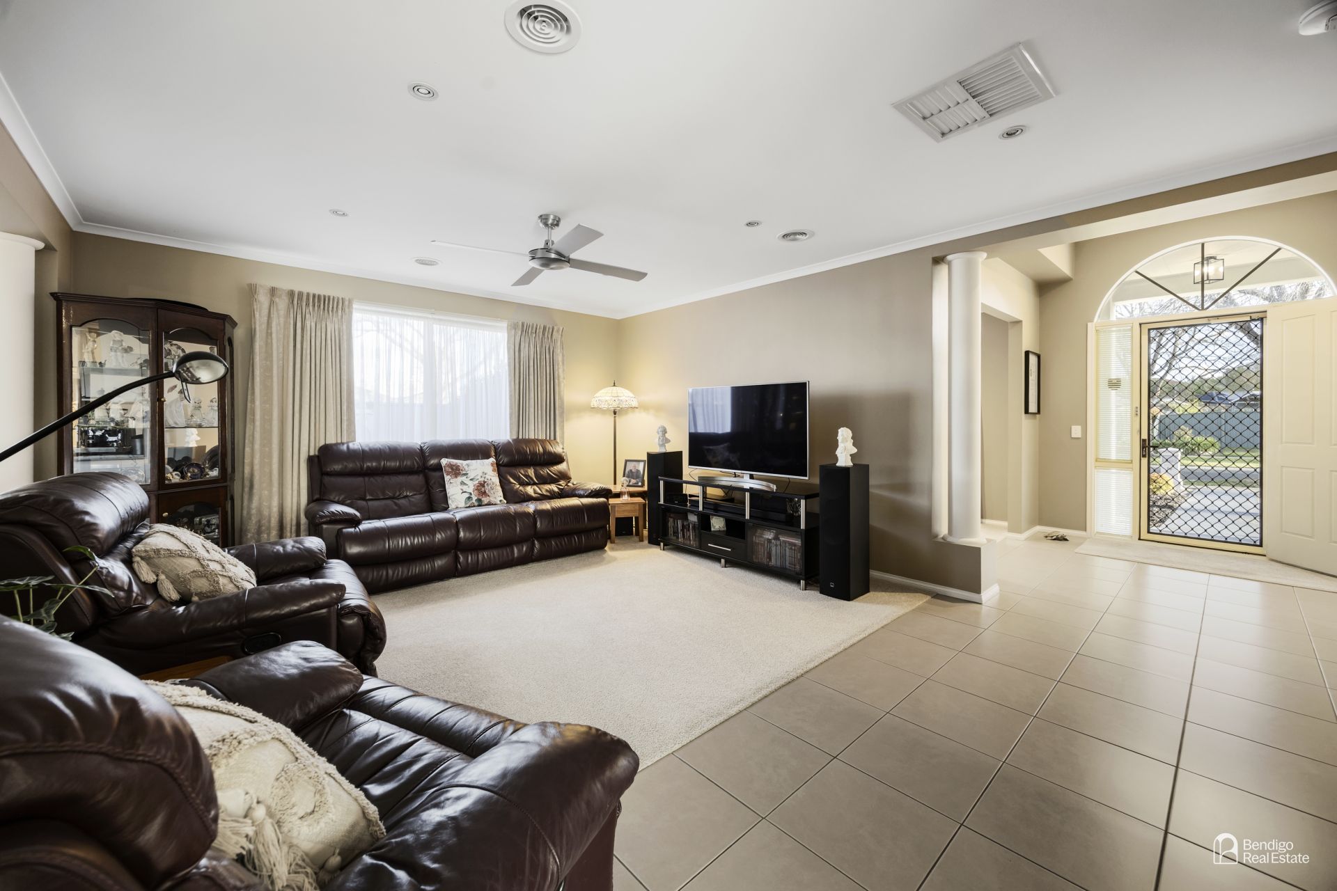 27 Brentwood Boulevard Strathfieldsaye VIC, Strathfieldsaye - Thumbnail 4