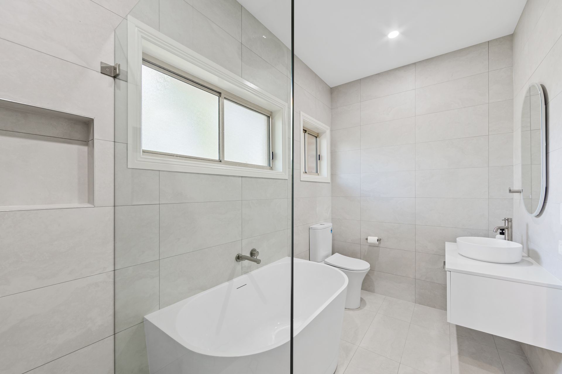 26 Cambourn Drive, Lisarow, Lisarow - Thumbnail 5