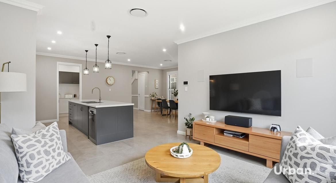 Denham Court 21 Honeymyrtle Avenue