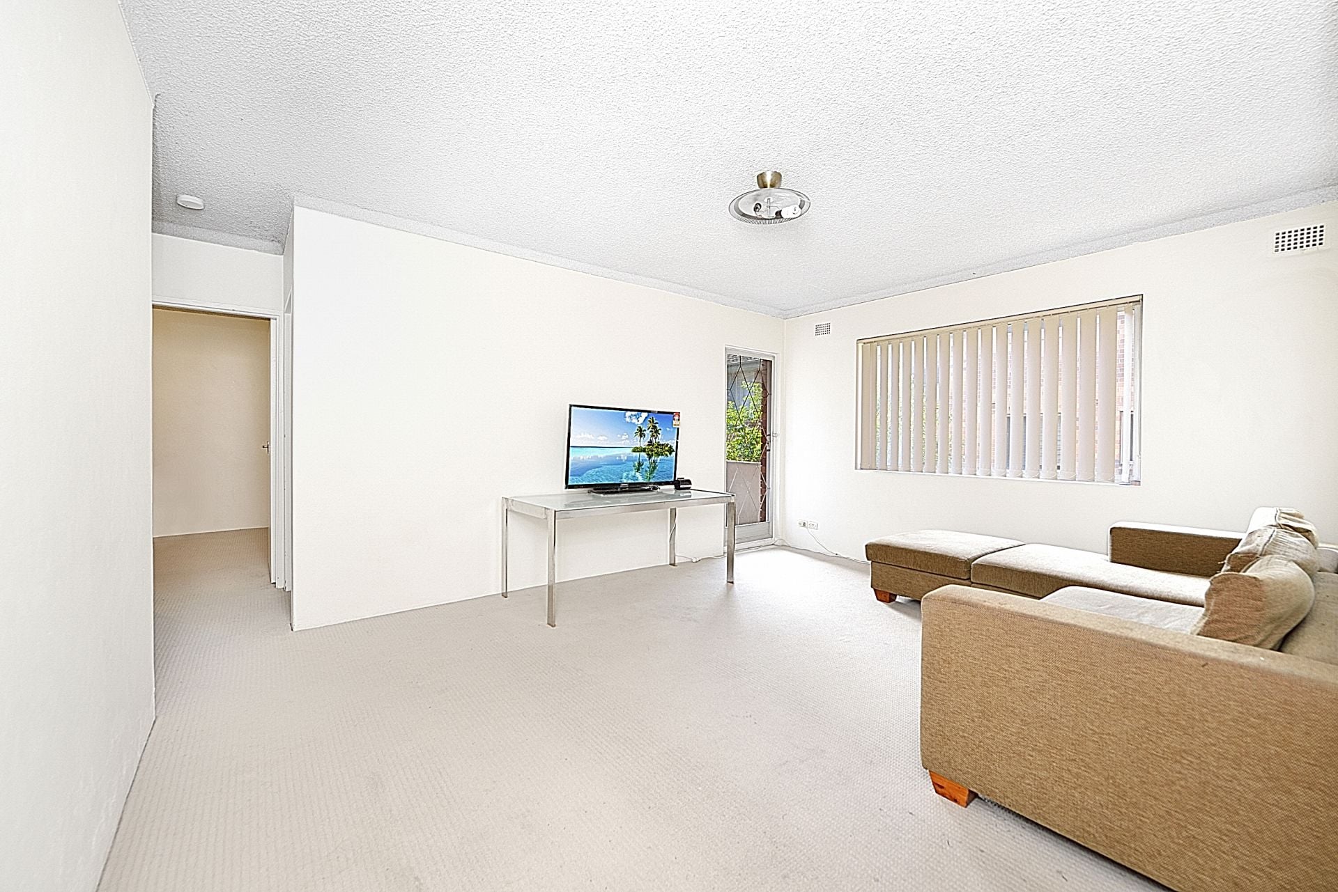 8/6 Eastbourne Road Homebush West NSW, Homebush West - Thumbnail 2