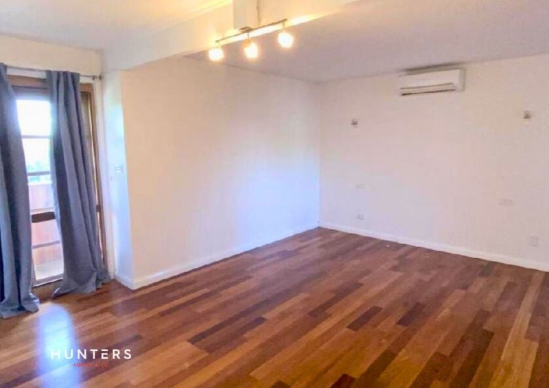 4 Twenty Seventh Avenue, West Hoxton