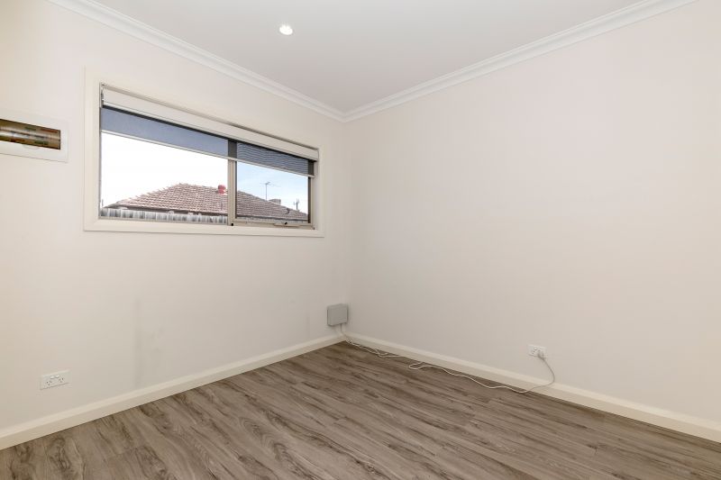 2/17 Cyprus Street, Lalor