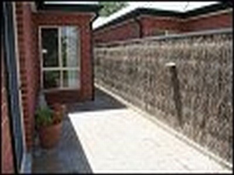 4 Spence Avenue MYRTLE BANK SA, Myrtle Bank - Thumbnail 8