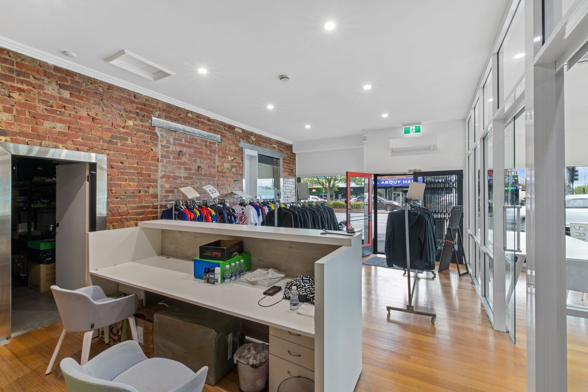 Prime Retail Opportunity in the Heart of Reservoir