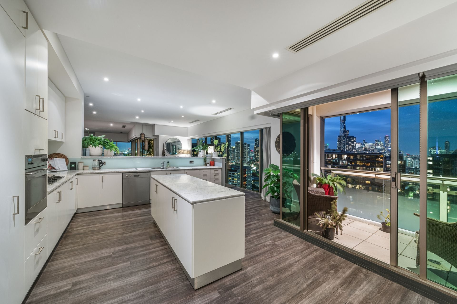 164/350 St Kilda Road, Melbourne, Melbourne - Thumbnail 7