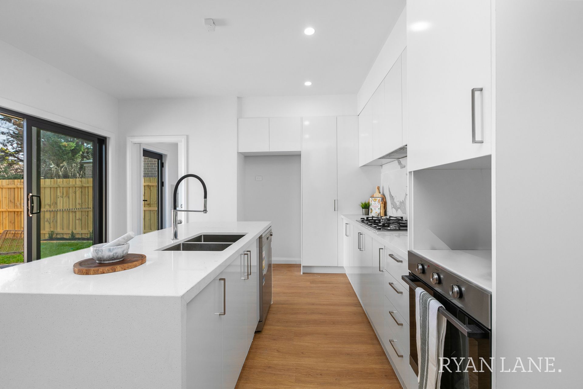 2/5 Kim Court Altona VIC, Altona - Thumbnail 3