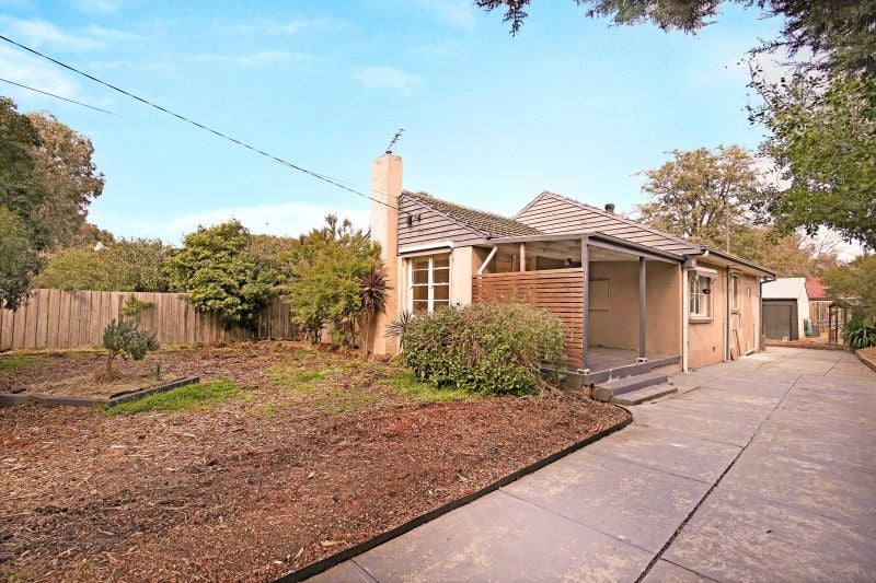 17 Derna Street, Heidelberg West