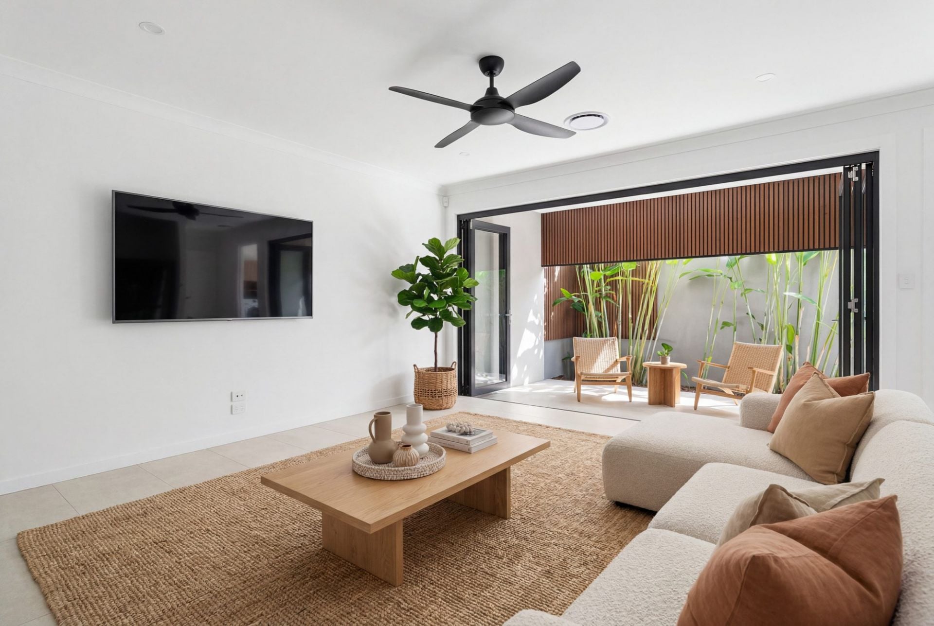 6301 Horizon Drive, Sanctuary Cove - Thumbnail 5