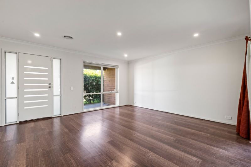 34 Saltbush Crescent, Craigieburn