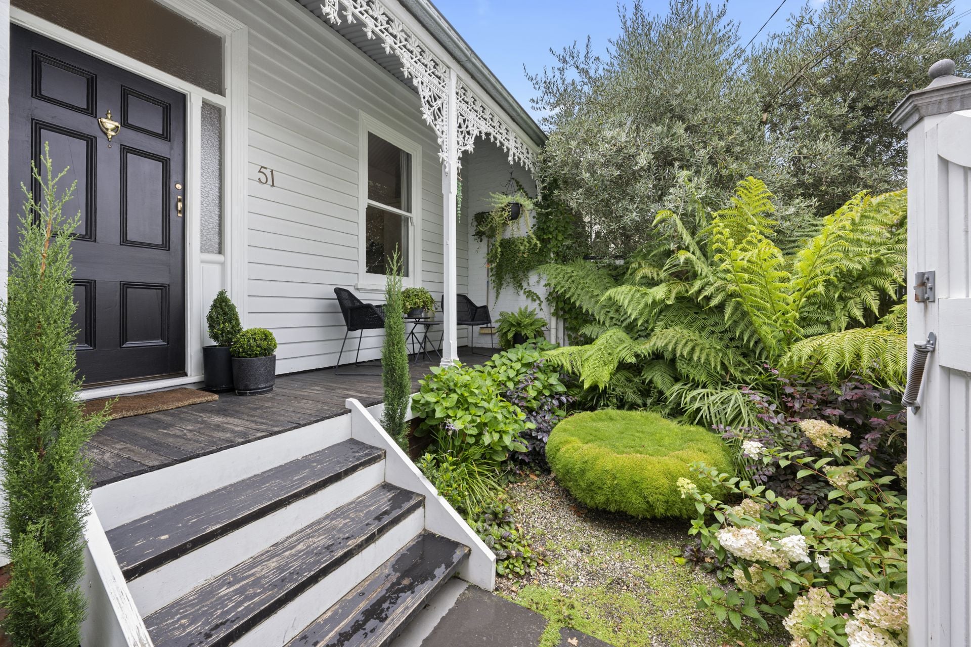51 Loch Avenue, Ballarat Central, Ballarat Central - Thumbnail 5