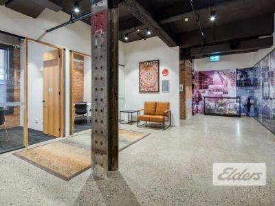 STUNNING FULLY FITTED CHARACTER OFFICE
