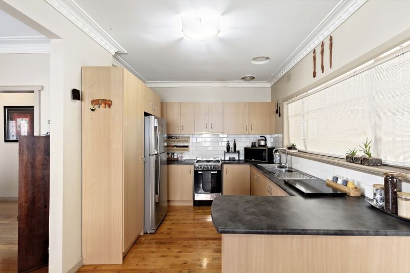 48 Main Street, Thomastown