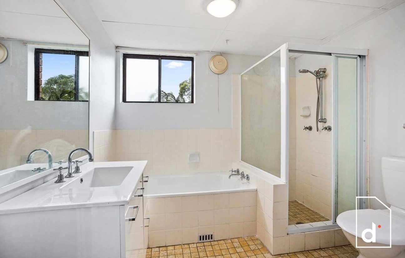 10/18 High Street, Woonona NSW